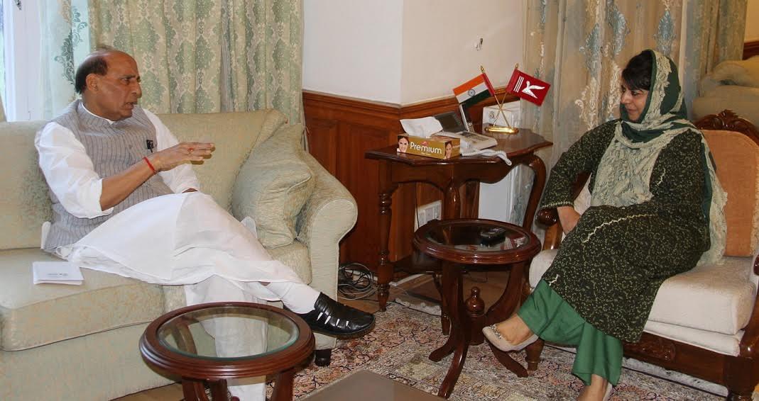 HM, CM discuss Kashmir situation